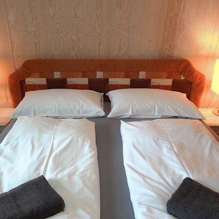 Vagon Lesna Apartman Jiřetín pod Jedlovou Kültér fotó